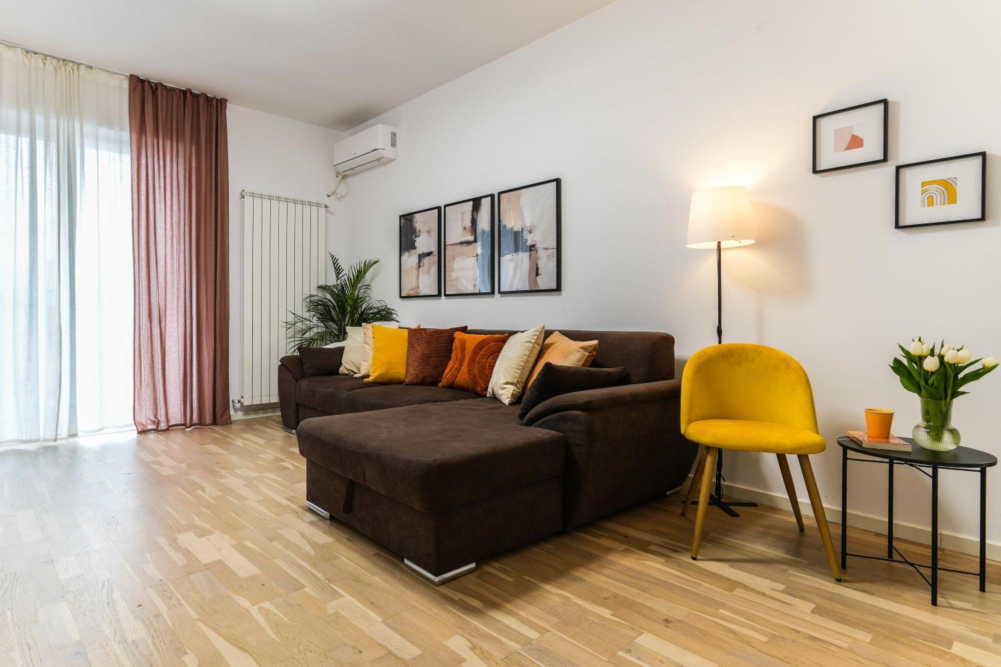 Amalia - Quiet 1Br Apartment With Parking & Wi-Fi Bucarest Esterno foto